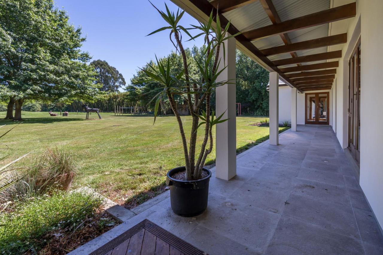 Bond Estate Luxury Accommodation Christchurch Exterior foto